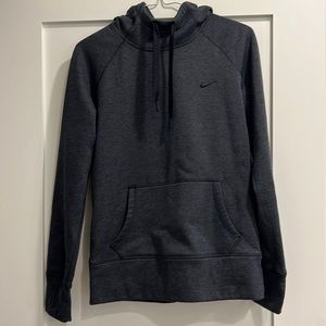 Nike Therma fit Womens sweater Small